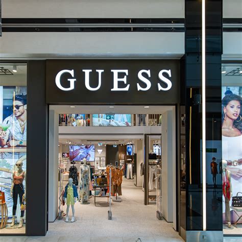 guess stores in las vegas.